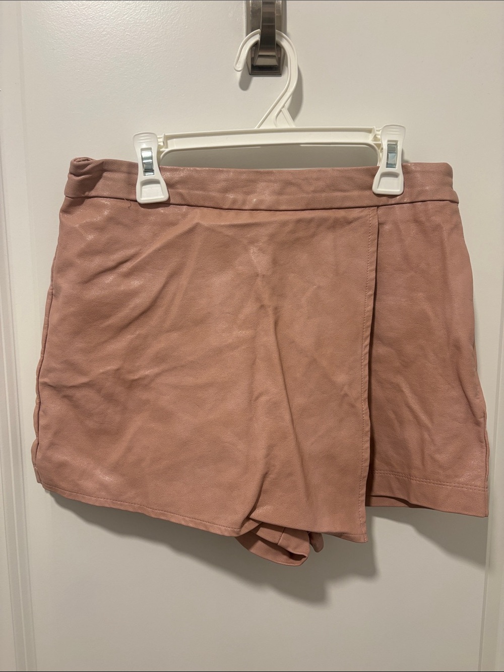 iris Mauve Faux-Leather Skort Shorts